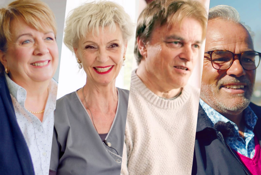 vier glückliche Kunden